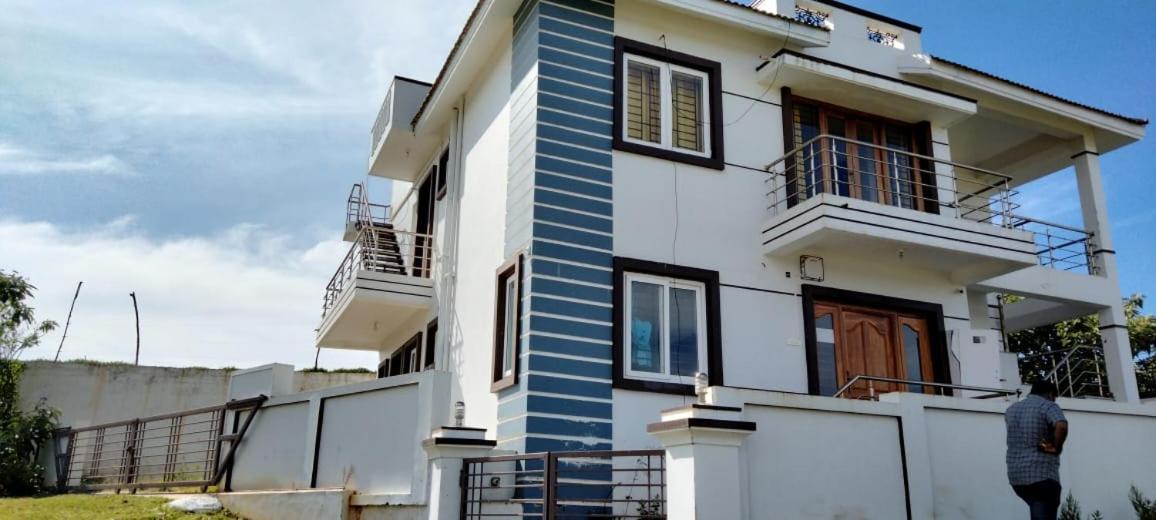 Brown Tree Resorts 우티 외부 사진